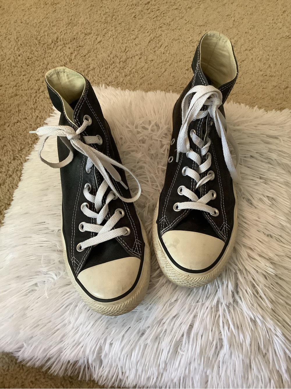Converse All Star Chuck Taylor  Black High-Top Canvas Sneakers with White Laces